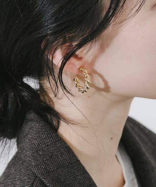 SMELLY / スメリー ピアス・イヤリング | ボリュームツイストフープイヤリング | 詳細3