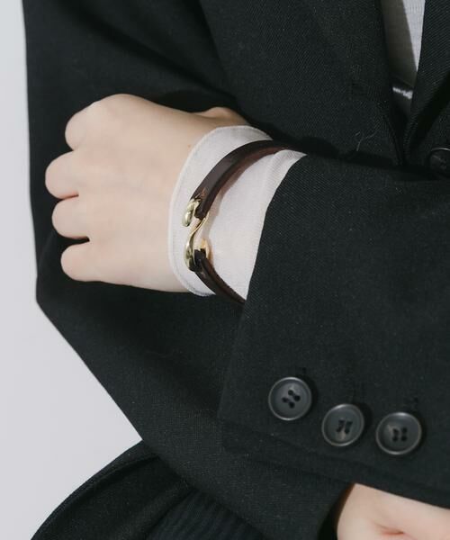 SMELLY / スメリー ブレスレット・バングル | レザーフックブレスレット | 詳細1