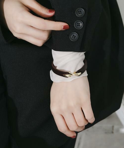 SMELLY / スメリー ブレスレット・バングル | レザーフックブレスレット | 詳細2