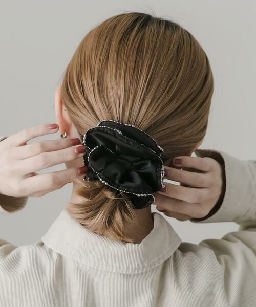 SMELLY / スメリー ヘアゴム・シュシュ | チェーンラインサテンシュシュ | 詳細4