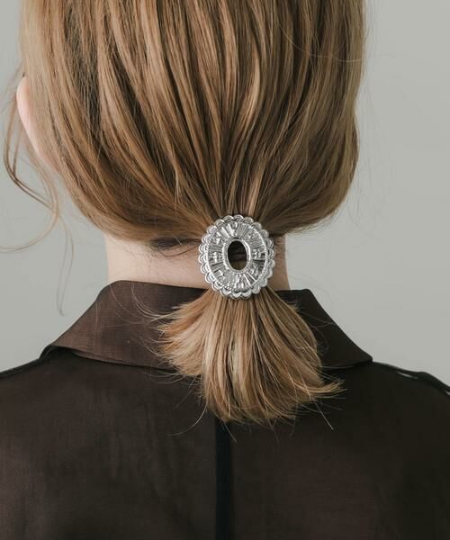 SMELLY / スメリー ヘアゴム・シュシュ | オーバルコンチョヘアカフ | 詳細1