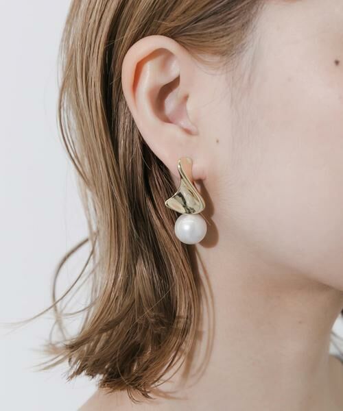 SMELLY / スメリー ピアス・イヤリング | メタルウェーブパールピアス | 詳細3