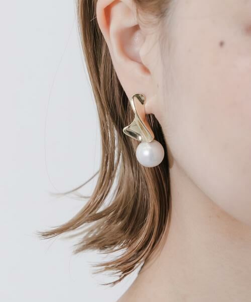 SMELLY / スメリー ピアス・イヤリング | メタルウェーブパールピアス | 詳細4