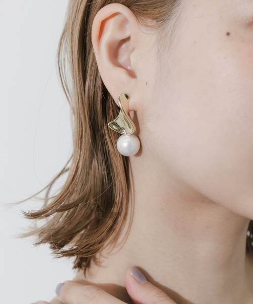 SMELLY / スメリー ピアス・イヤリング | メタルウェーブパールピアス | 詳細5