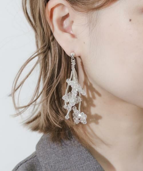 SMELLY / スメリー ピアス・イヤリング | クリアビーズボリュームシャワーピアス | 詳細1