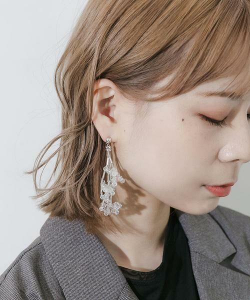 SMELLY / スメリー ピアス・イヤリング | クリアビーズボリュームシャワーピアス（クリア）