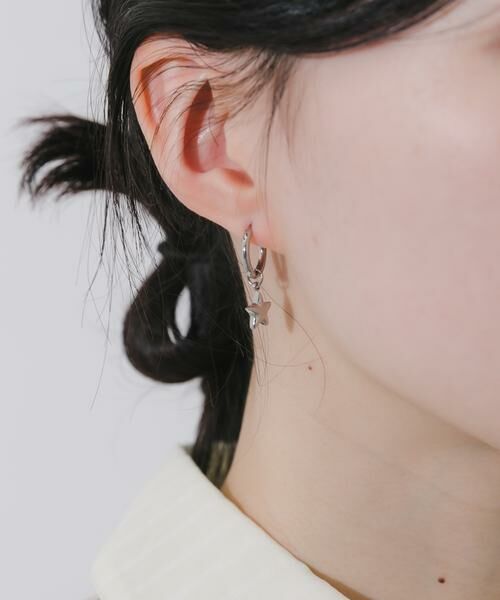 SMELLY / スメリー ピアス・イヤリング | ステンレススターチャームフープピアス | 詳細4