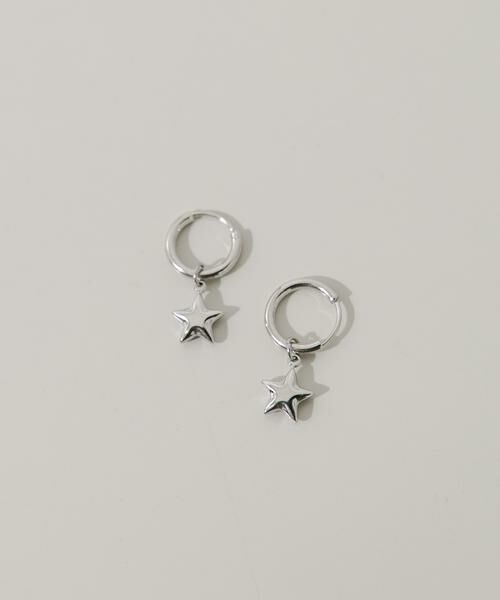SMELLY / スメリー ピアス・イヤリング | ステンレススターチャームフープピアス（シルバー）