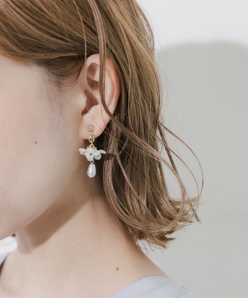SMELLY / スメリー ピアス・イヤリング | ドロップパールフラワーイヤリング | 詳細5