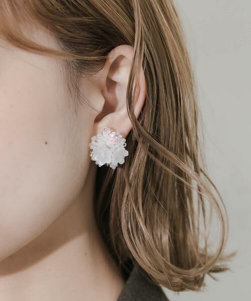 SMELLY / スメリー ピアス・イヤリング | フラワービーズボリュームイヤリング | 詳細5