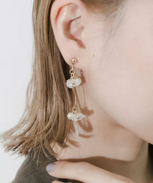 SMELLY / スメリー ピアス・イヤリング | パールフラワースウィングイヤリング | 詳細3