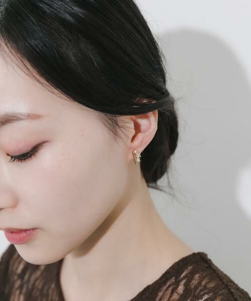 SMELLY / スメリー ピアス・イヤリング | フラワービジューオメガイヤリング | 詳細6