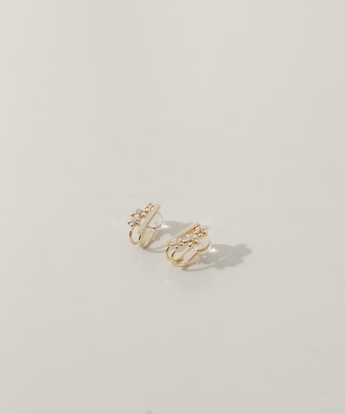 SMELLY / スメリー ピアス・イヤリング | フラワービジューオメガイヤリング（ゴールド系その他）