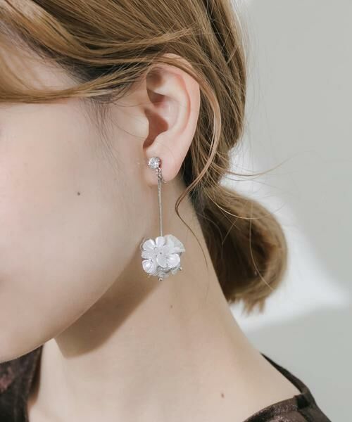 SMELLY / スメリー ピアス・イヤリング | フラワーブーケイヤリング | 詳細2