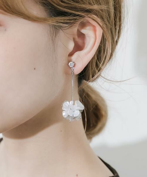 SMELLY / スメリー ピアス・イヤリング | フラワーブーケイヤリング | 詳細3