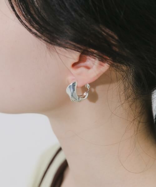 SMELLY / スメリー ピアス・イヤリング | メタルワイドツイストフープイヤリング | 詳細1