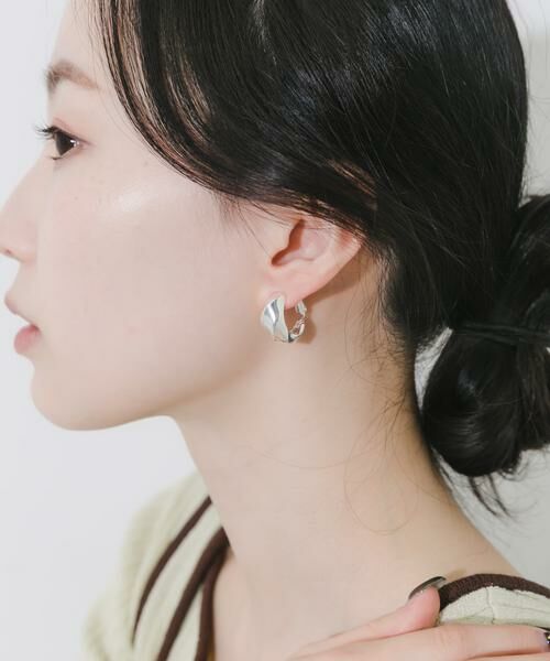 SMELLY / スメリー ピアス・イヤリング | メタルワイドツイストフープイヤリング | 詳細5