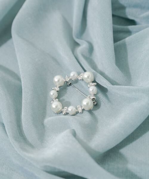 SMELLY / スメリー ブローチ・コサージュ | パールビジューラウンドブローチ（シルバー系その他）