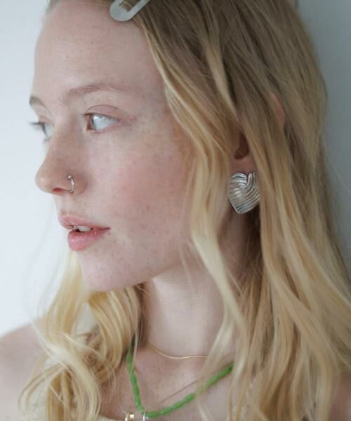 SMELLY / スメリー ピアス・イヤリング | ステンレスウェーブラインハートピアス | 詳細4