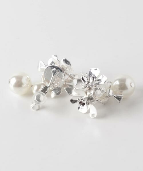 SMELLY / スメリー ピアス・イヤリング | メタルフラワースウィングパールイヤリング | 詳細6