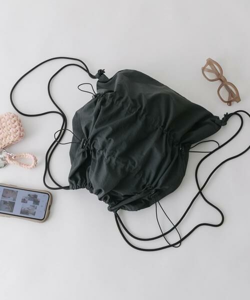 SMELLY / スメリー リュック・バックパック | ドロストギャザーナップサック（ブラック）