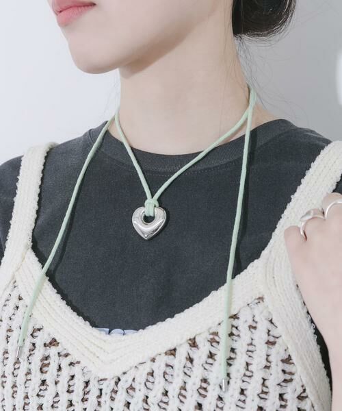 SMELLY / スメリー ネックレス・ペンダント・チョーカー | ステンレスハートトップカラーコードチョーカー | 詳細1