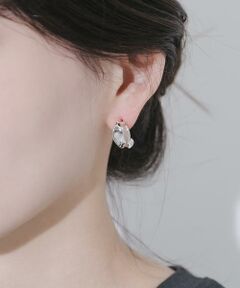 SMELLY / スメリー ピアス・イヤリング | ニュアンスカーブピアス