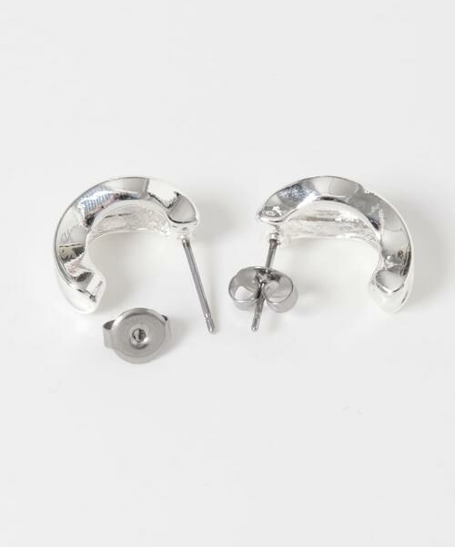 SMELLY / スメリー ピアス・イヤリング | ニュアンスカーブピアス | 詳細3