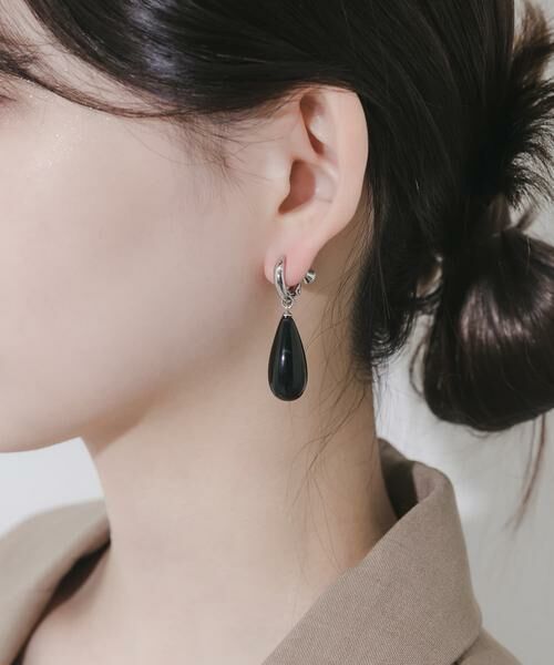 SMELLY / スメリー ピアス・イヤリング | ティアドロップイヤリング（ブラック系その他）