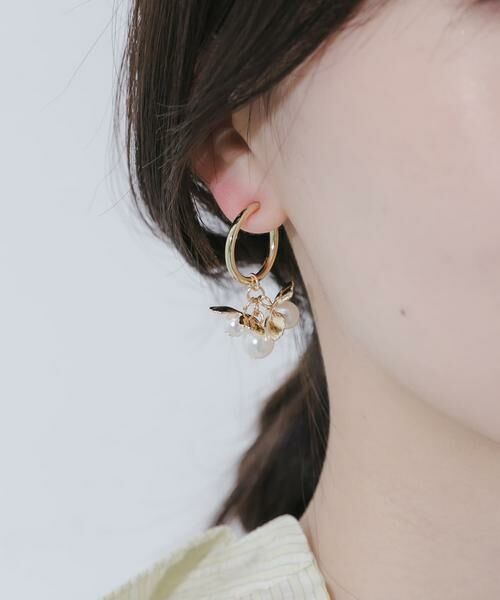 SMELLY / スメリー ピアス・イヤリング | メタルフラワーパールフープイヤリング | 詳細5