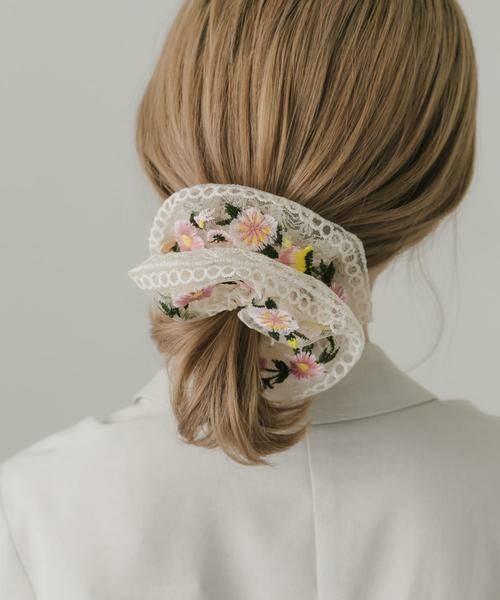 SMELLY / スメリー ヘアゴム・シュシュ | フラワーシシュウレースシュシュ | 詳細2