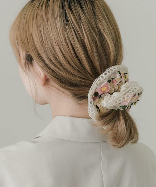 SMELLY / スメリー ヘアゴム・シュシュ | フラワーシシュウレースシュシュ | 詳細3