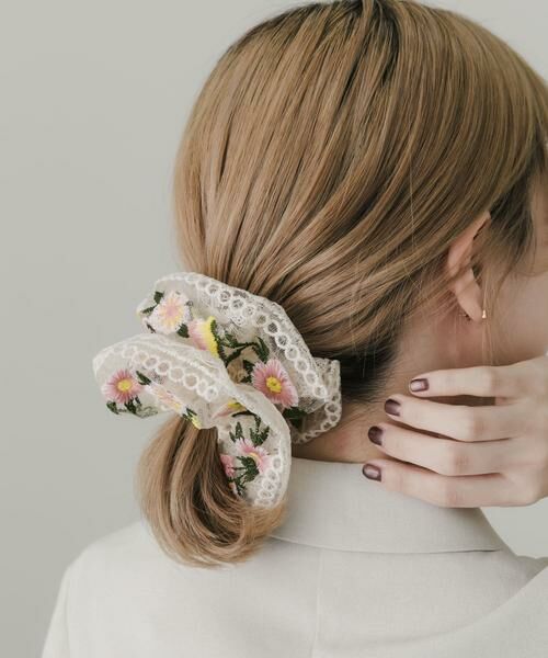 SMELLY / スメリー ヘアゴム・シュシュ | フラワーシシュウレースシュシュ | 詳細5