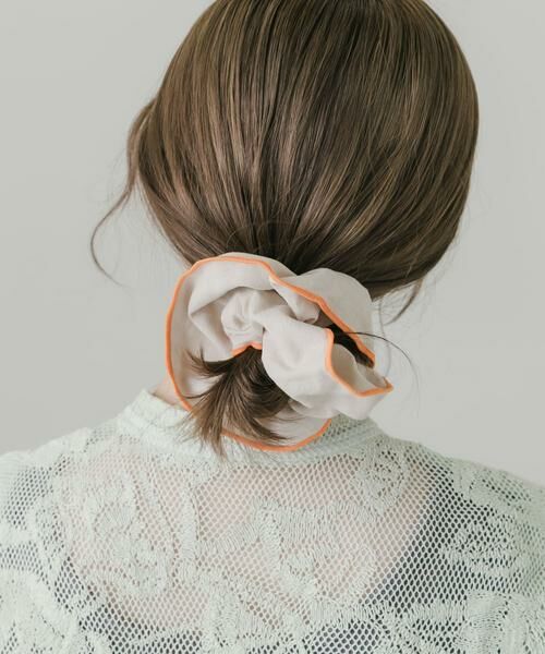 SMELLY / スメリー ヘアゴム・シュシュ | カラーパイピングボリュームシュシュ | 詳細1