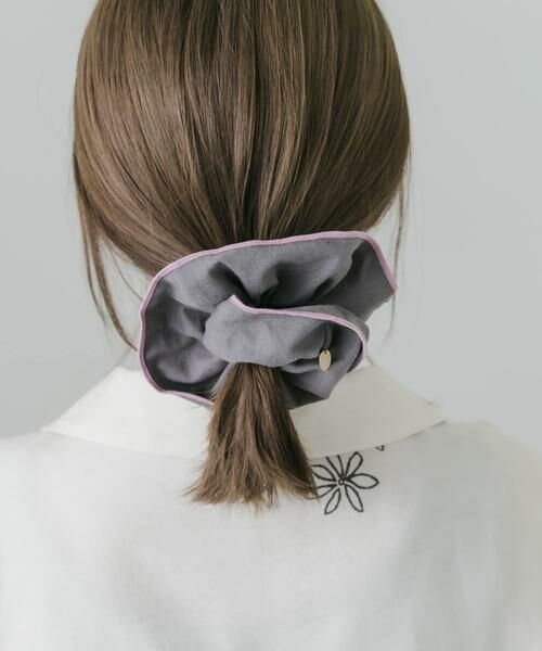 SMELLY / スメリー ヘアゴム・シュシュ | カラーパイピングボリュームシュシュ | 詳細9