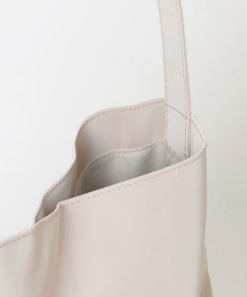 SMELLY / スメリー トートバッグ | シャイニーワンハンドルバッグ | 詳細5