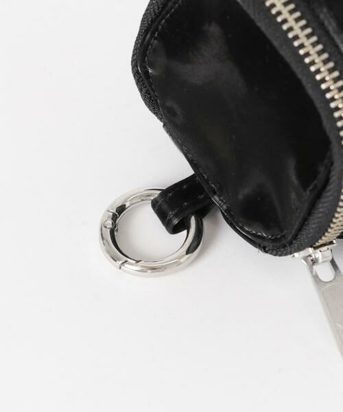 SMELLY / スメリー ポーチ | シャイニーネックポーチ | 詳細15