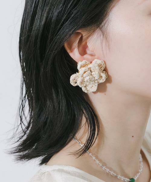 SMELLY / スメリー ピアス・イヤリング | ブレイドフラワーピアス | 詳細1