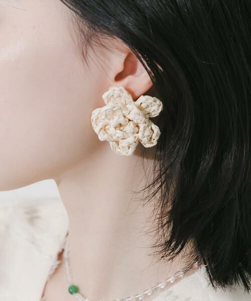 SMELLY / スメリー ピアス・イヤリング | ブレイドフラワーピアス | 詳細2