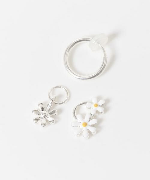 SMELLY / スメリー ピアス・イヤリング | フラワーチャームフープイヤリング | 詳細7