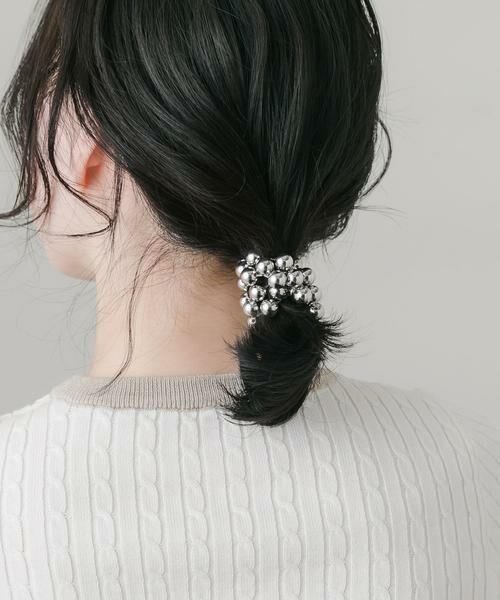 SMELLY / スメリー ヘアゴム・シュシュ | ボールレイヤードヘアポニー（シルバー）