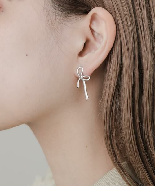 SMELLY / スメリー ピアス・イヤリング | アシンメトリーメタルリボンピアス | 詳細3