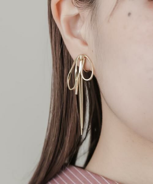 SMELLY / スメリー ピアス・イヤリング | ニュアンスリボンスネークチェーンイヤリング | 詳細2