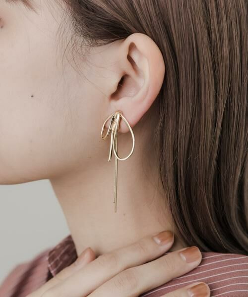 SMELLY / スメリー ピアス・イヤリング | ニュアンスリボンスネークチェーンイヤリング | 詳細4