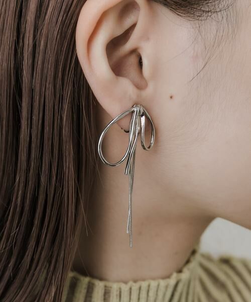 SMELLY / スメリー ピアス・イヤリング | ニュアンスリボンスネークチェーンイヤリング | 詳細9