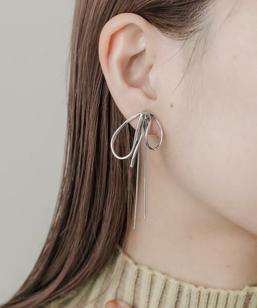 SMELLY / スメリー ピアス・イヤリング | ニュアンスリボンスネークチェーンイヤリング | 詳細11