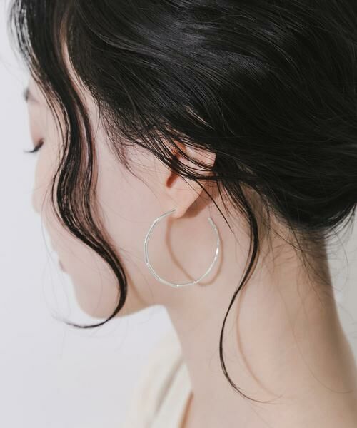 SMELLY / スメリー ピアス・イヤリング | メタルバンブーナローフープピアス | 詳細1