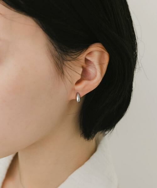 SMELLY / スメリー ピアス・イヤリング | ステンレスミニマルドロップピアス | 詳細5