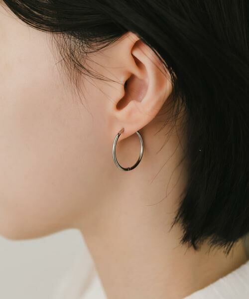 SMELLY / スメリー ピアス・イヤリング | ステンレスフープピアス23mm | 詳細7