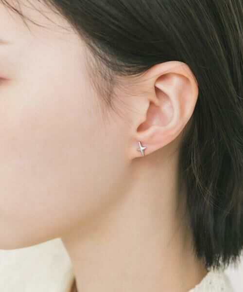 SMELLY / スメリー ピアス・イヤリング | ステンレススパークルプチピアス | 詳細7